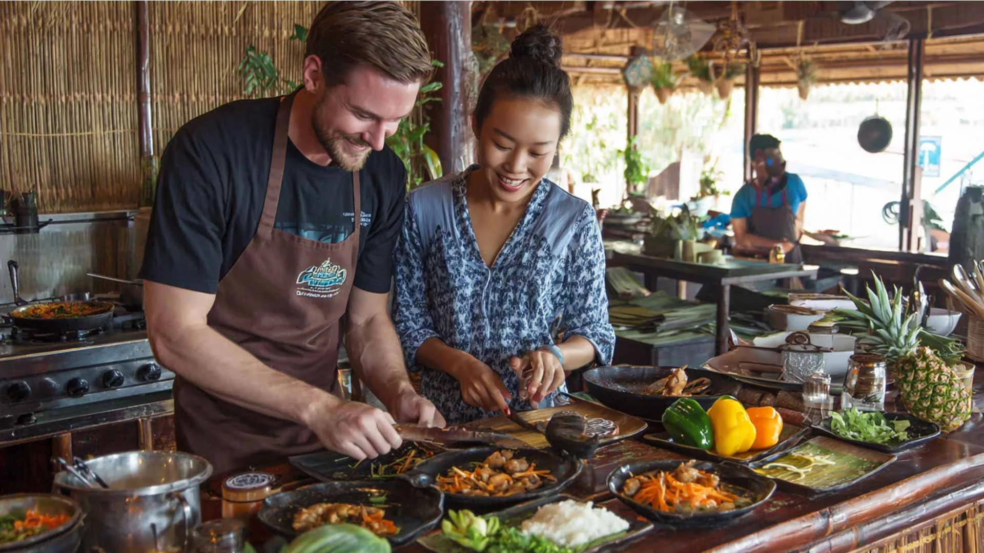 Learning to cook Thai food in Southern Koh Lanta - Krabi Thailand